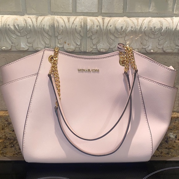 Michael Kors Handbags - Michael Kors purse! Brand new!